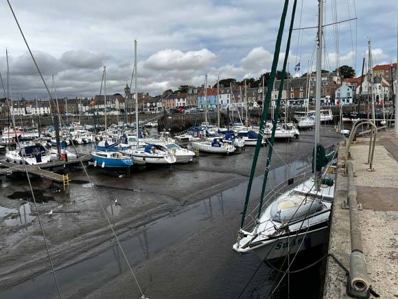 Low Tide in the Port