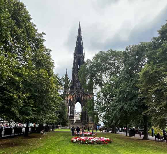 Scott Monument